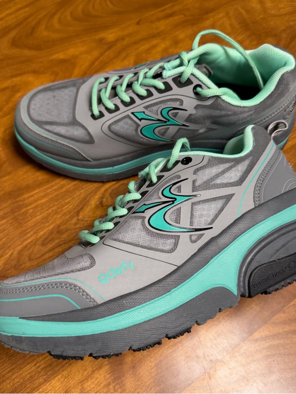 Gdefy Gravity Defyer Gray Teal  Lace-Up Athletic Shoes size 10